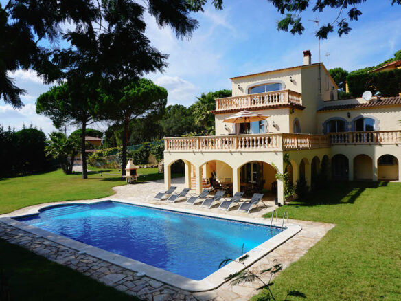 Stunning Villa For Sale At €995,000 – Price Reduced!