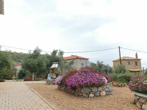 Charming “frygano 6” Home In Scenic Stoupa, Mani