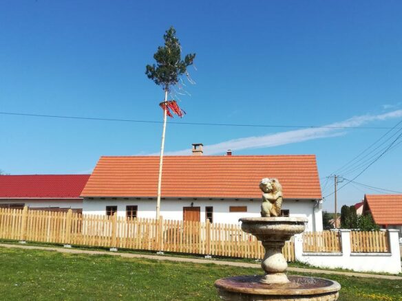 Discover Your Ideal Home In A Secure, Scenic Setting