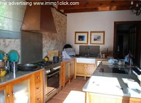 14-bedroom Finca In Segura De La Sierra, Spain (900 M²)