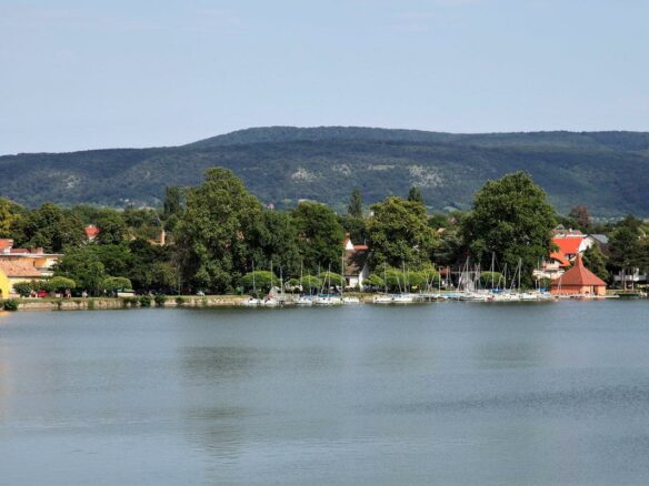Discover Your Ideal Home In A Secure, Scenic Setting