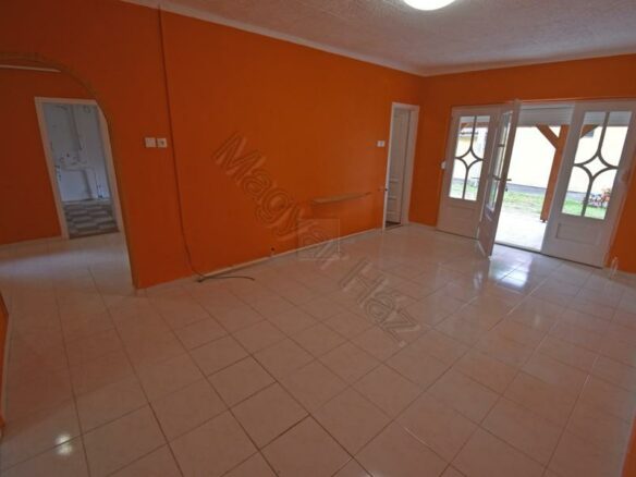 Charming Home In Picturesque Kadarkút, Somogy