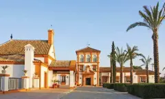 25-bedroom Property In Sevilla, Spain (4.500 M²)