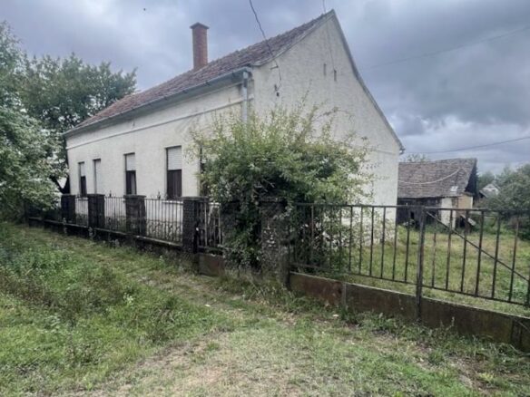 Charming Home For Sale In Vásárosdombó, Baranya