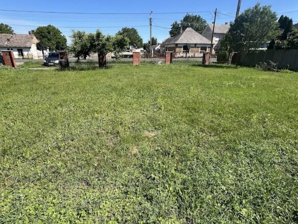 Prime Building Lot In Attala, Tolna—your Future Awaits!