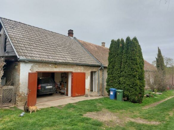 Charming Gyulaj Home For Sale In Tolna County