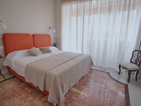 Charming Apartment With Spectacular Views Of Gianicolo And St. Peter’s