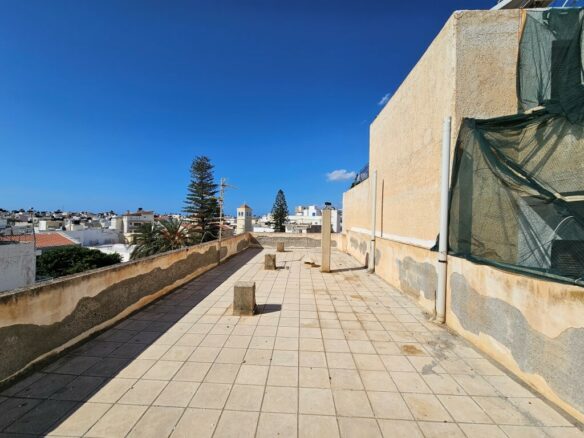 Business In Ierapetra, Greece (131 M²)