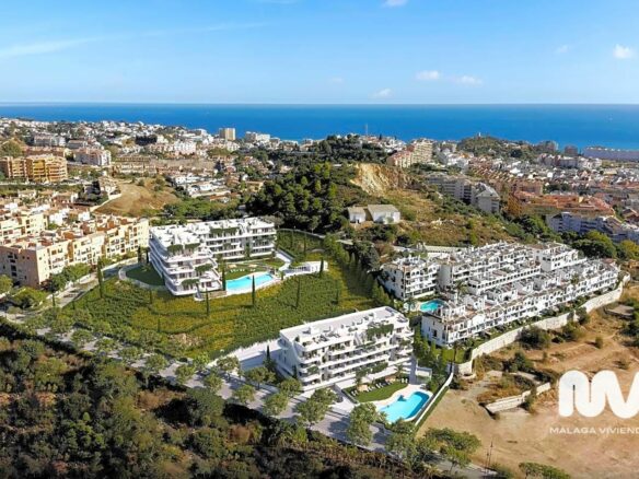 3-bedroom Flat In Fuengirola, Spain (98 M²)