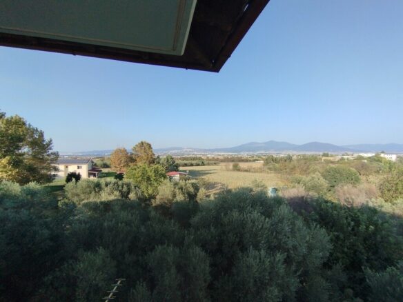 9-bedroom Detached House In Thermaikos, Greece (300 M²)