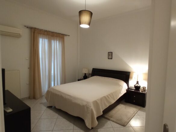 2-bedroom Flat In Nikaia, Greece (90 M²)