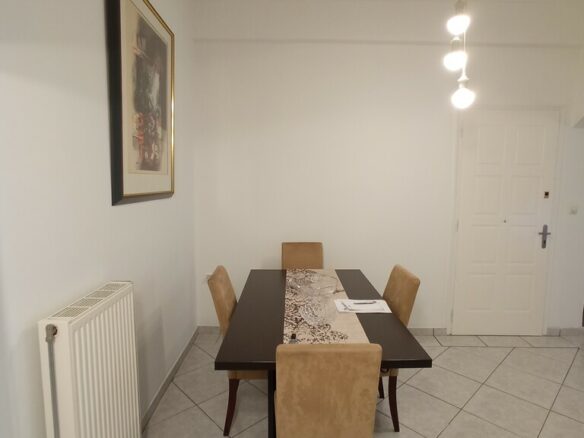 2-bedroom Flat In Nikaia, Greece (90 M²)