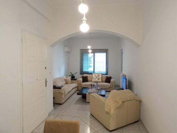 2-bedroom Flat In Nikaia, Greece (90 M²)