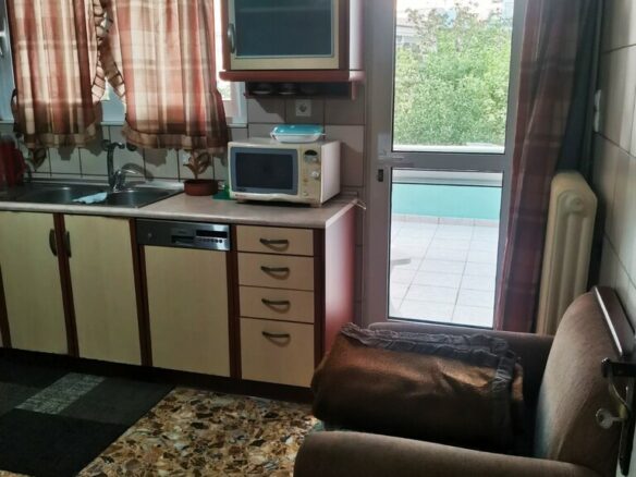 2-bedroom Flat In Palaio Faliro, Greece (90 M²)