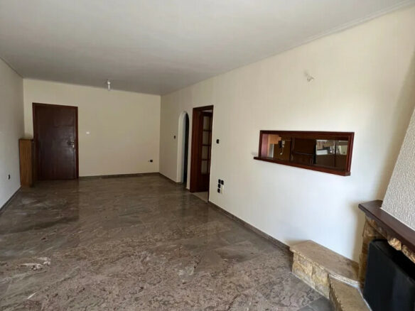 2-bedroom Flat In Pefki, Greece (88 M²)