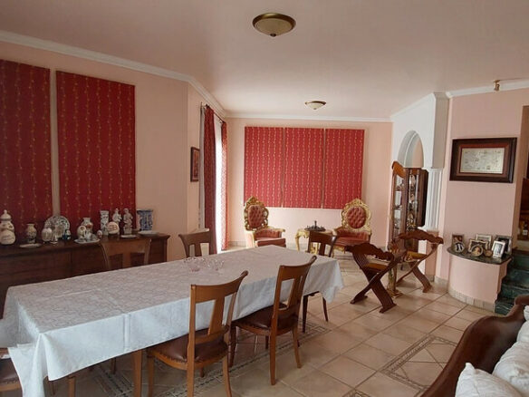 5-bedroom Villa In Acharnes, Greece (680 M²)