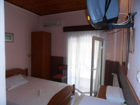 Hotel In Easts Olimpos, Greece (800 M²)