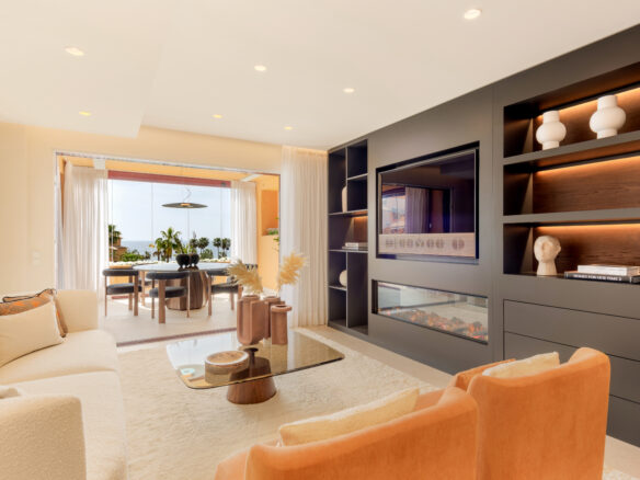 Renovated Apartment In Coastal Community At Granados 1022