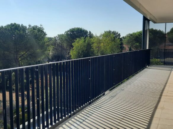 Stunning New Four-room Apartment With Terrace In Aurelia Area