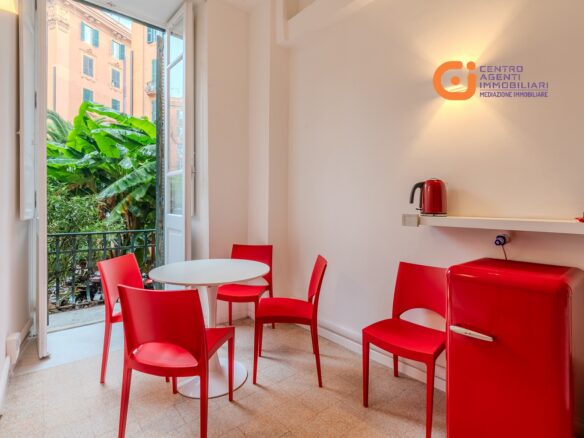 Elegant Historic Apartment In Prime Prati/mazzini Location
