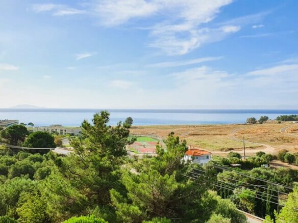 5-bedroom Villa In Sithonia, Greece (300 M²)
