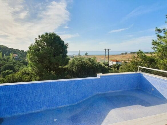 5-bedroom Villa In Sithonia, Greece (300 M²)