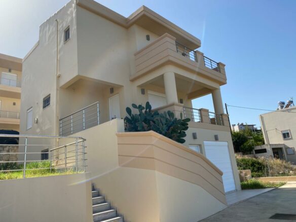4-bedroom Maisonette In Akrotiri, Greece (200 M²)