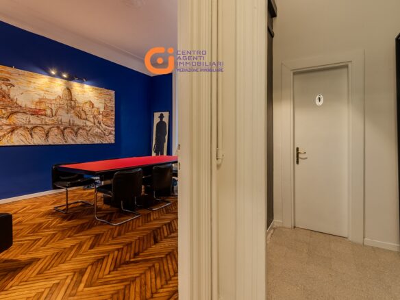Elegant Historic Apartment In Prime Prati/mazzini Location