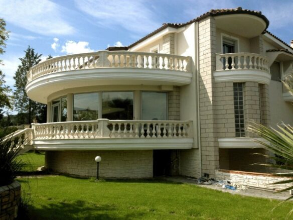 4-bedroom Villa In Vasilika, Greece (450 M²)