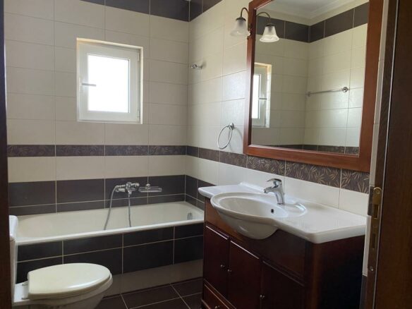 4-bedroom Maisonette In Akrotiri, Greece (200 M²)