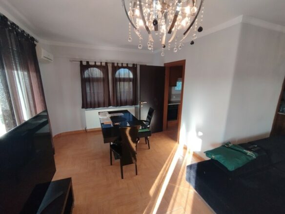 9-bedroom Detached House In Thermaikos, Greece (300 M²)
