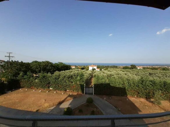 4-bedroom Detached House In Easts Olimpos, Greece (261 M²)