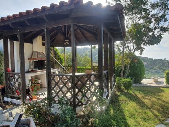 5-bedroom Villa In Sithonia, Greece (300 M²)