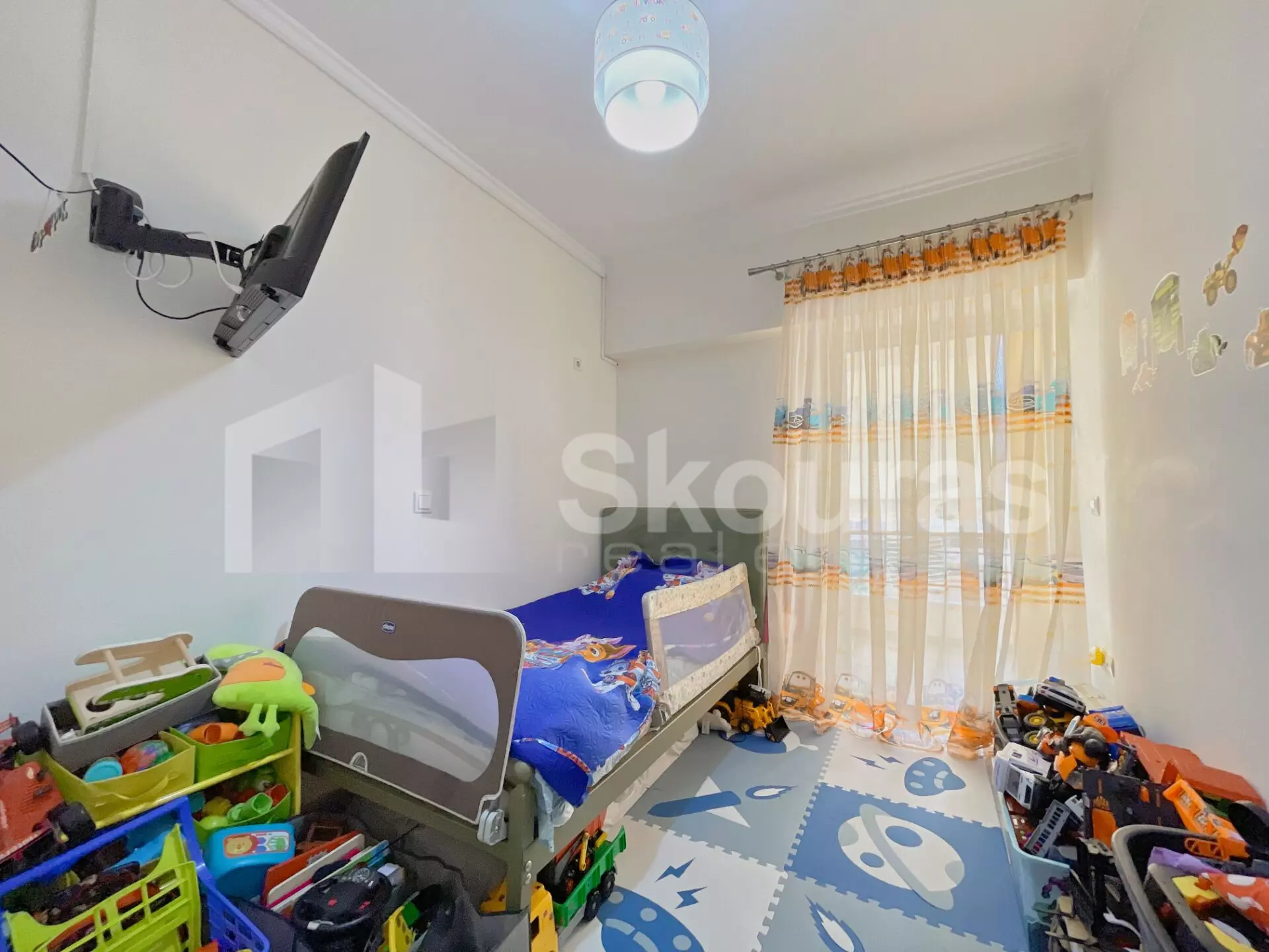 0981b929205046c48457f3af735faa75