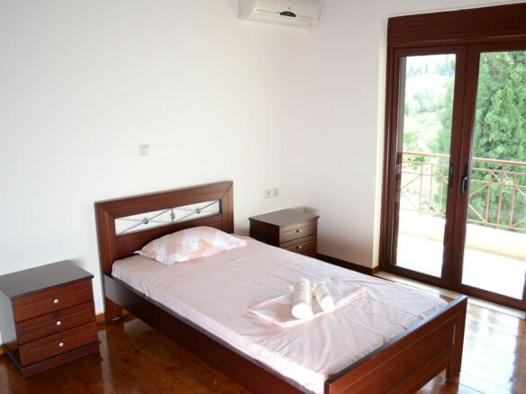 Charming 185 M² Detached Home On Beautiful Euboea Island