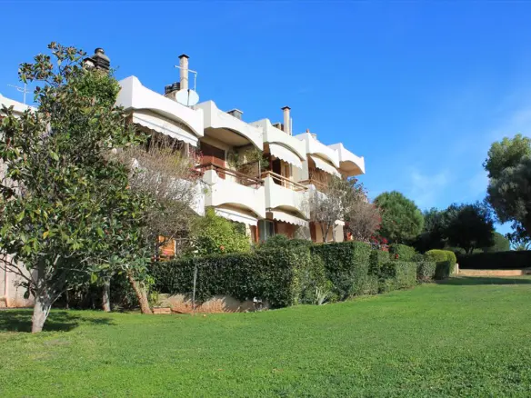 3-bedroom Maisonette In Anavissos, Greece (130 M²)