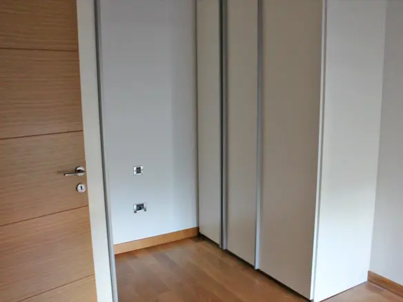 4-bedroom Maisonette In Glyfada, Greece (185 M²)