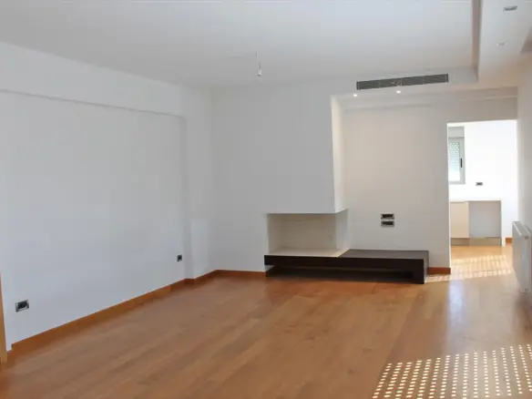 4-bedroom Maisonette In Glyfada, Greece (185 M²)