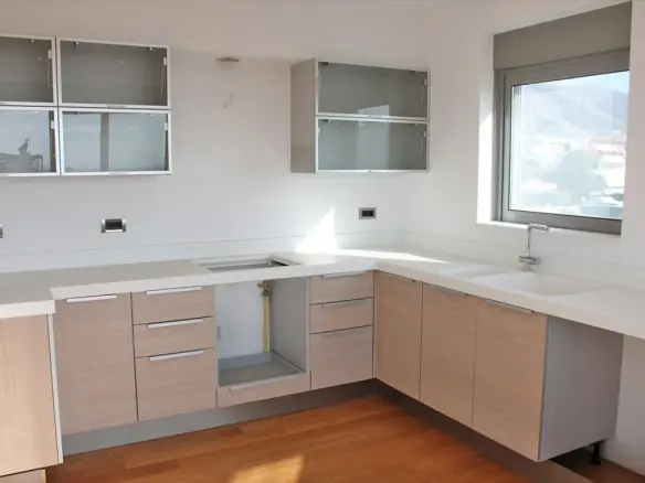 4-bedroom Maisonette In Glyfada, Greece (185 M²)
