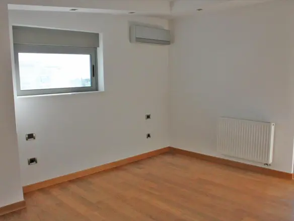 4-bedroom Maisonette In Glyfada, Greece (185 M²)