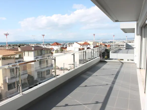 4-bedroom Maisonette In Glyfada, Greece (185 M²)