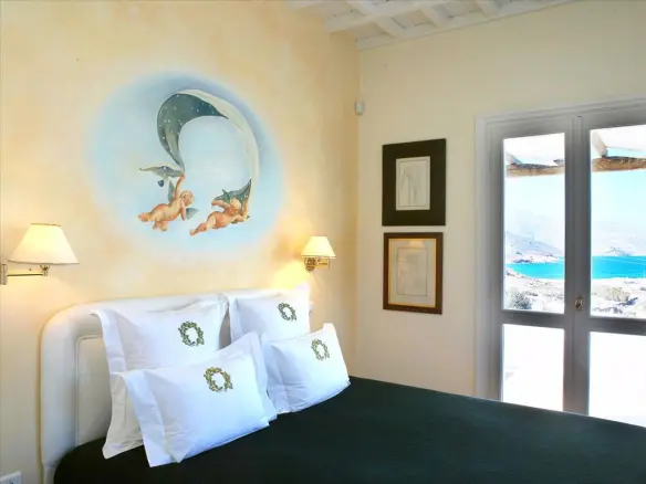 Business In Mykonos, Greece (300 M²)