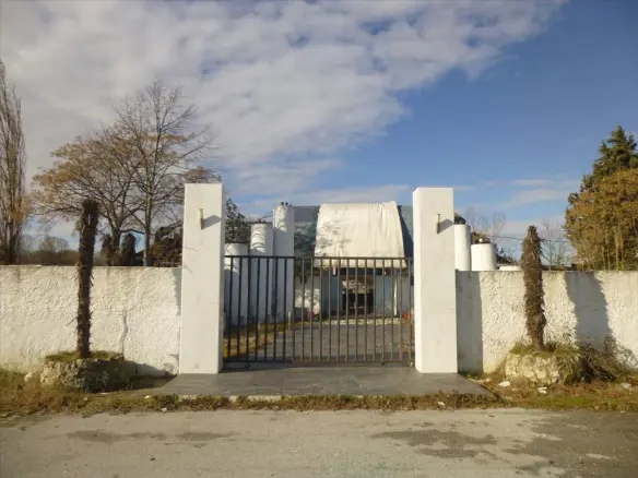 Business In Greece (350 M²)