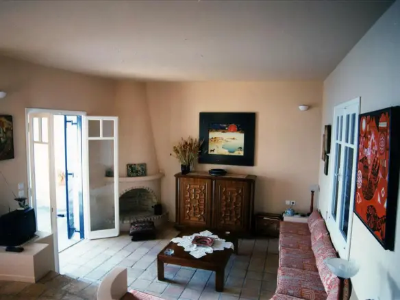 3-bedroom Maisonette In Greece (125 M²)
