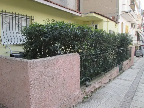 2-bedroom Detached House In Toumpa, Greece (50 M²)