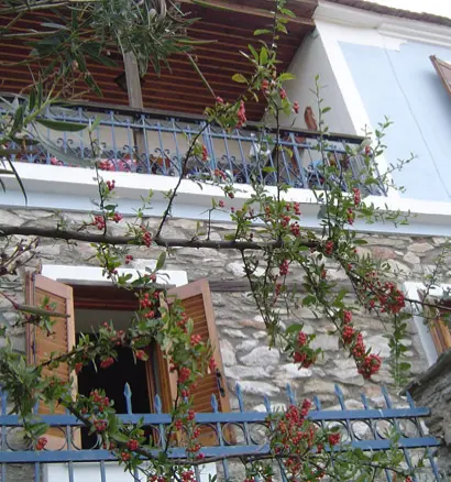 Detached House In Greece (170 M²)