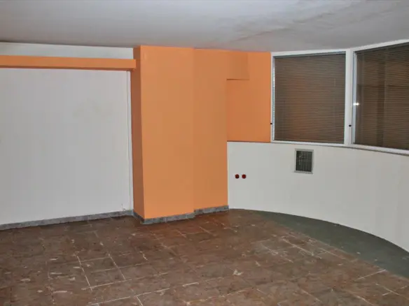 Commercial Property In Athens – Center – Center, Greece (265 M²)