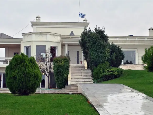 6-bedroom Villa In Thermi, Greece (600 M²)