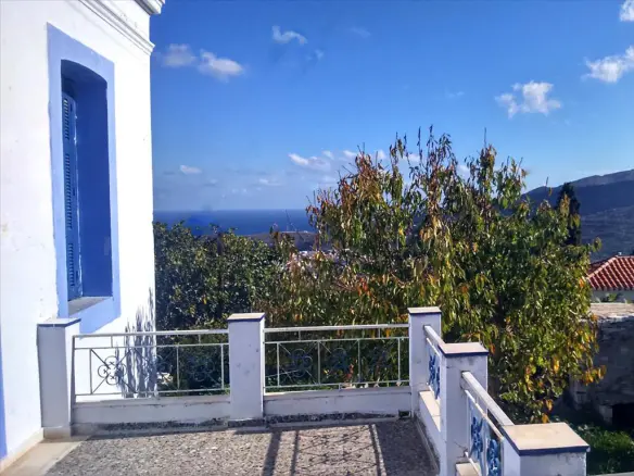 2-bedroom Detached House In Andros, Greece (150 M²)