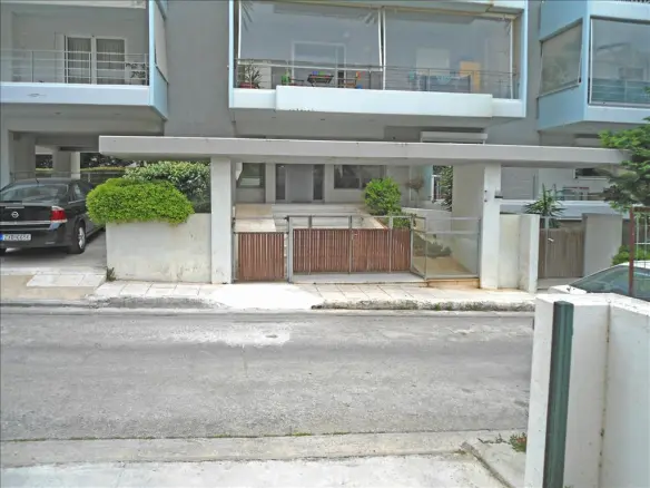 3-bedroom Flat In Rafina, Greece (104 M²)